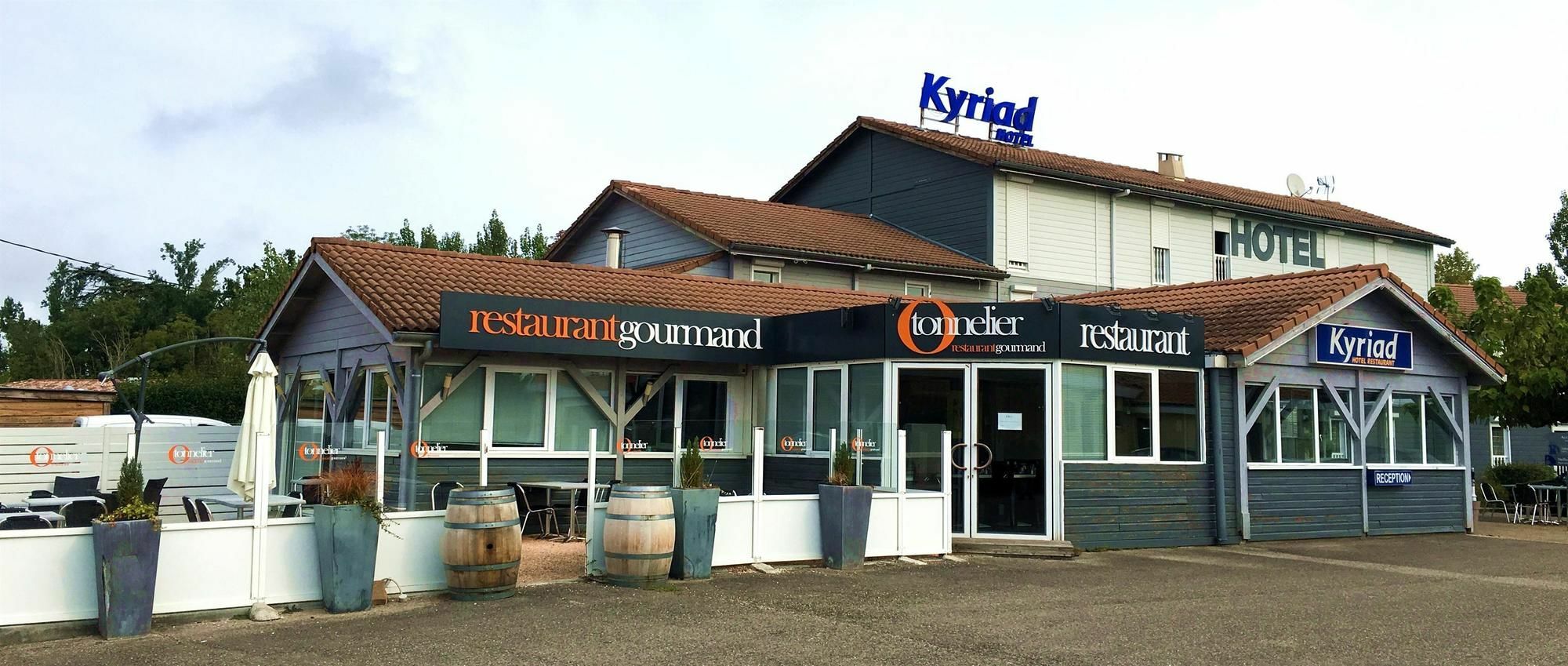 Hotel Kyriad Montauban Luaran gambar